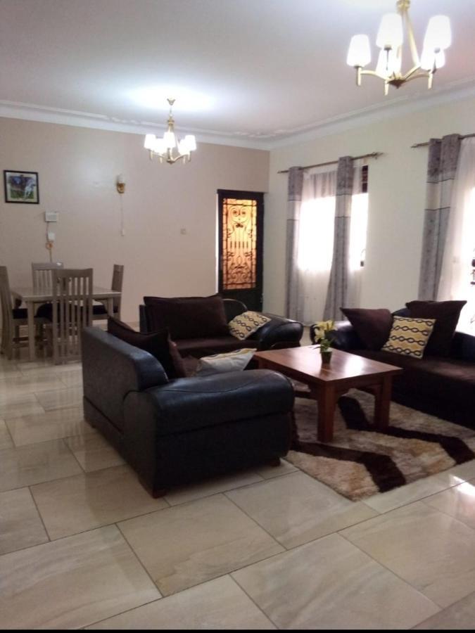 Palatine Apartments Makindye Kizungu, Kampala Exterior foto